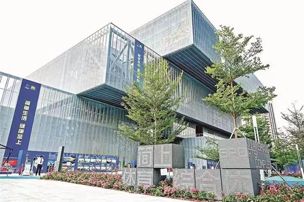 Projet de piscine du centre sportif et culturel Blueway : complexe sportif Jianshang du district de Shenzhen Longhua